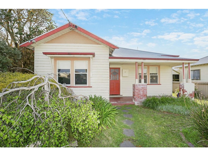 27 Scott Street, Colac VIC 3250