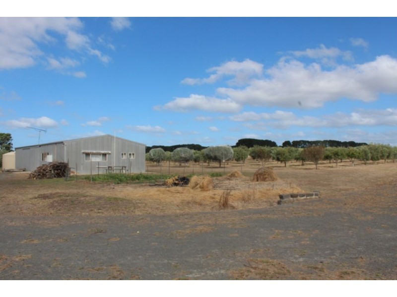 245 Deepdene Road, Birregurra VIC 3242