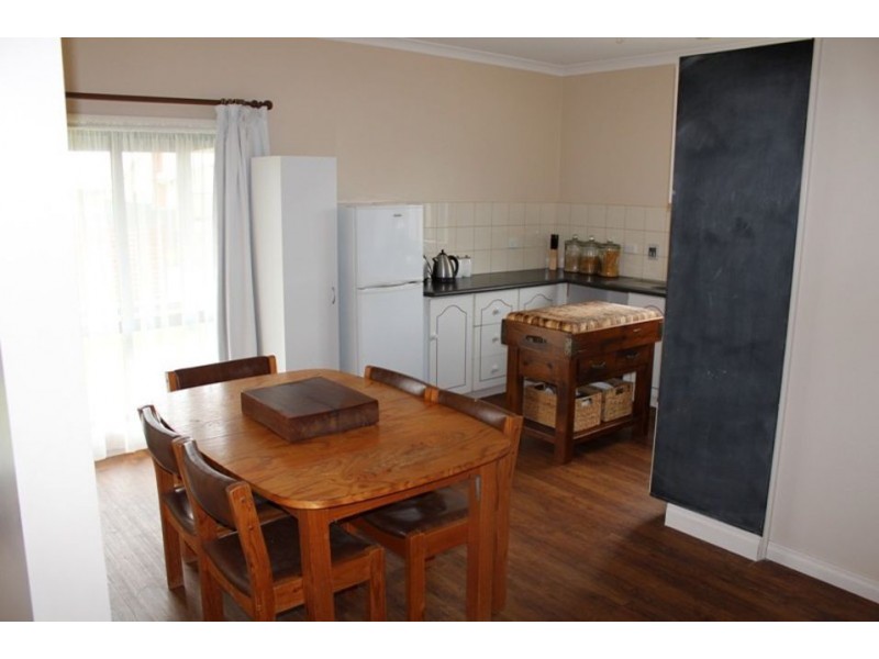 21 Stewart Street, Colac VIC 3250