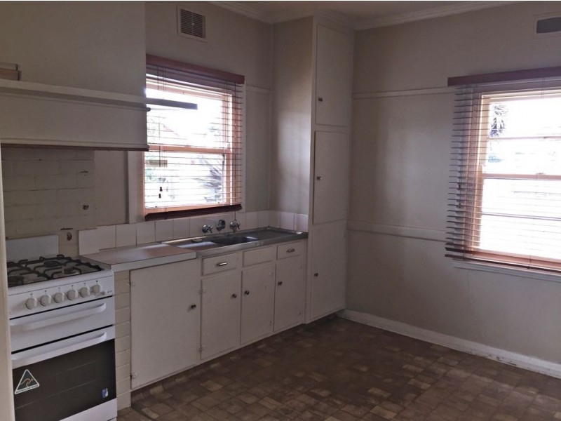 1 Selwood Street, Colac VIC 3250