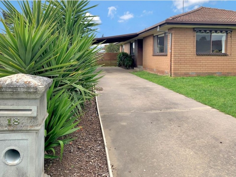 18 Begley Street, Colac VIC 3250