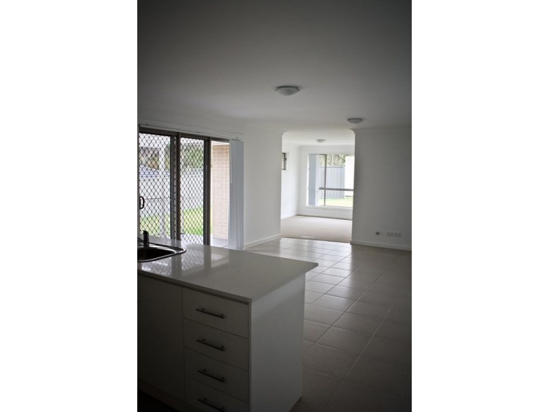 35 Farrier Crescent, Hamlyn Terrace NSW 2259