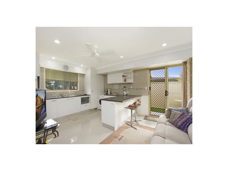 12 Grenaside Court, Robina QLD 4226