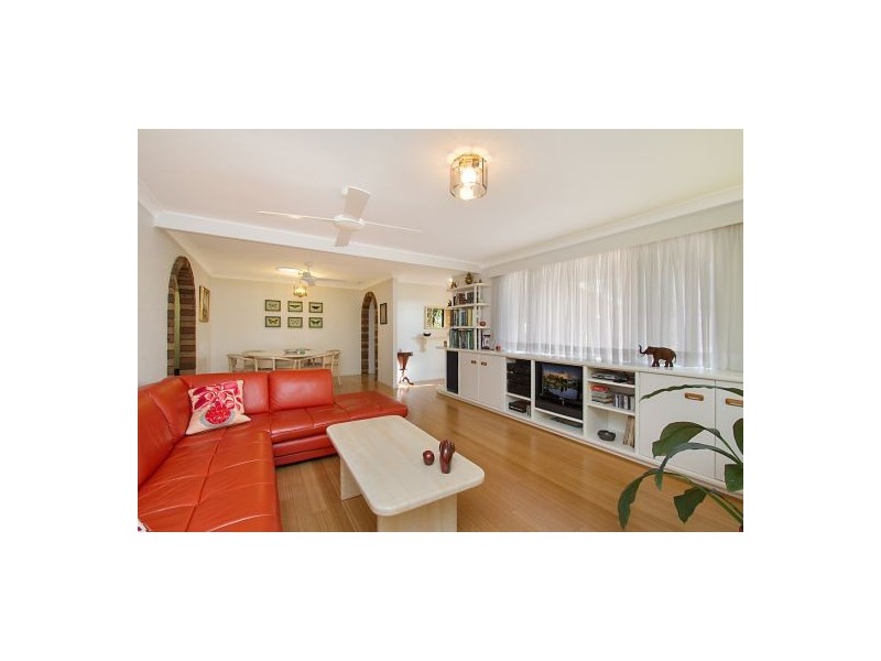 5 Regency Place, Mudgeeraba QLD 4213