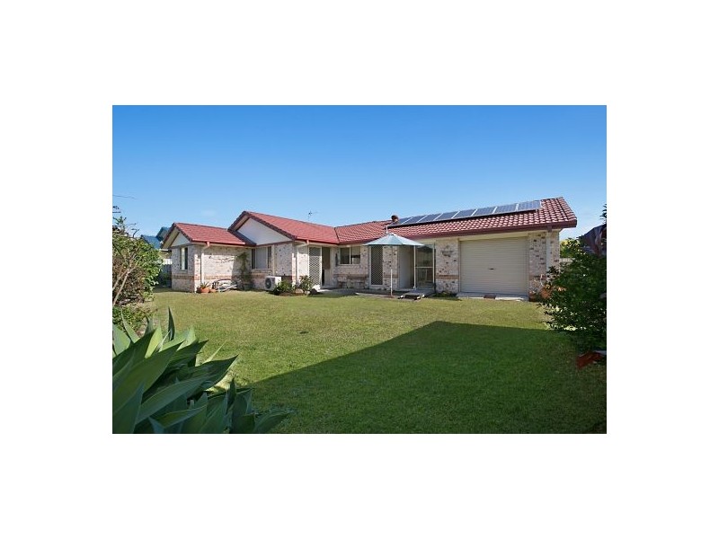 6 Breeana Court, Mudgeeraba QLD 4213