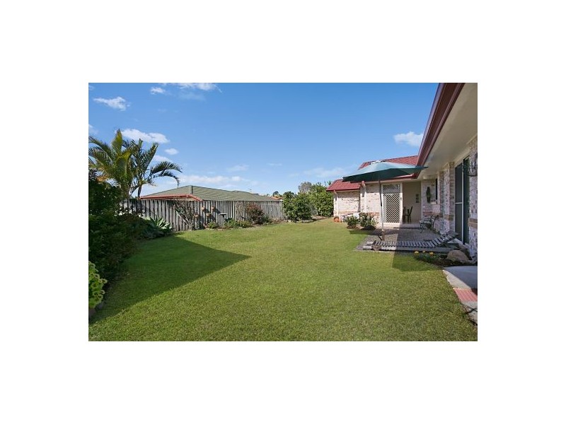 6 Breeana Court, Mudgeeraba QLD 4213