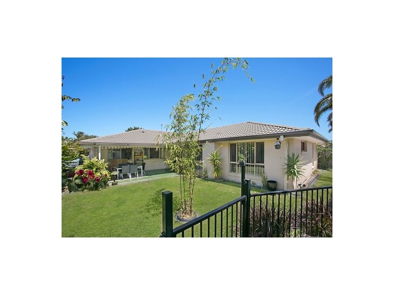 157 Christine Avenue, Burleigh Waters QLD 4220