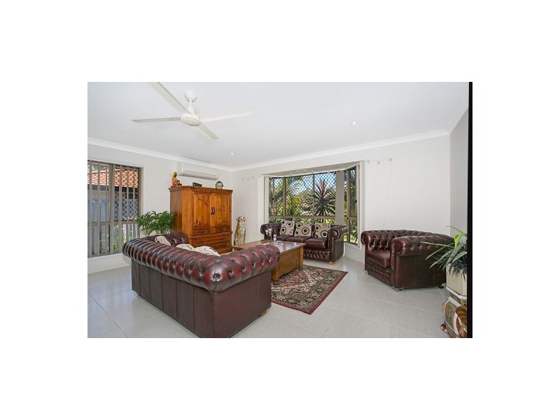 157 Christine Avenue, Burleigh Waters QLD 4220