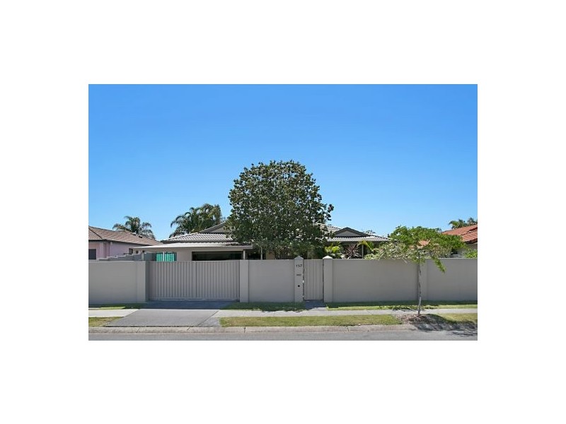 157 Christine Avenue, Burleigh Waters QLD 4220