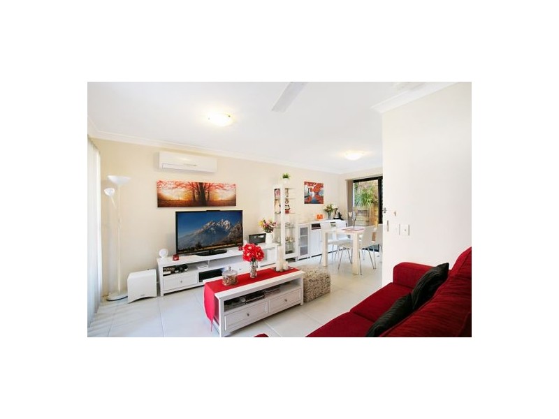 9/14 Gammon Dr, Varsity Lakes QLD 4227