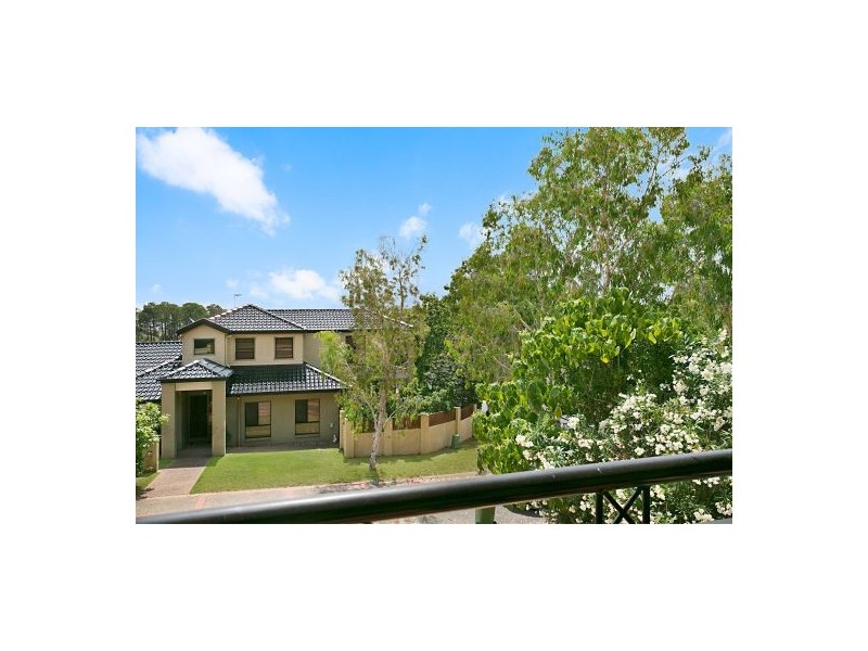 Varsity Lakes QLD 4227