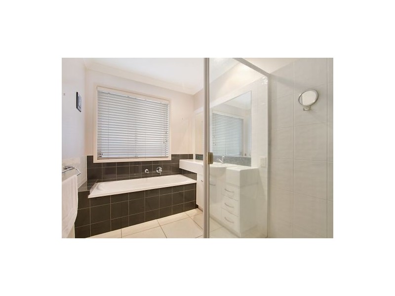 45/11 Eden Crt, Nerang QLD 4211