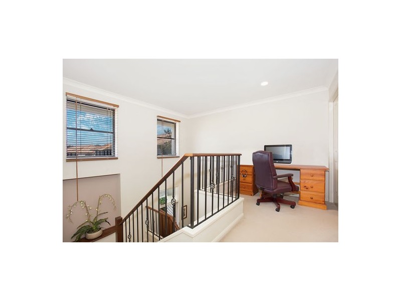 6/1-7 PINE VALLEY DR, Robina QLD 4226