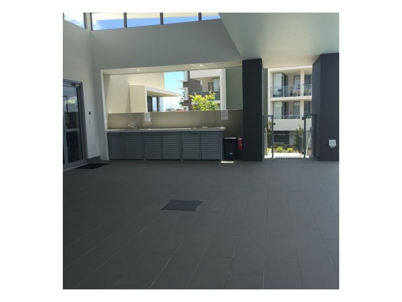 213/19 Varsity Parade, Varsity Lakes QLD 4227