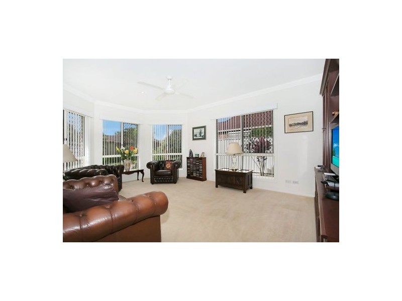 22 Fiddlewood Place, Reedy Creek QLD 4227