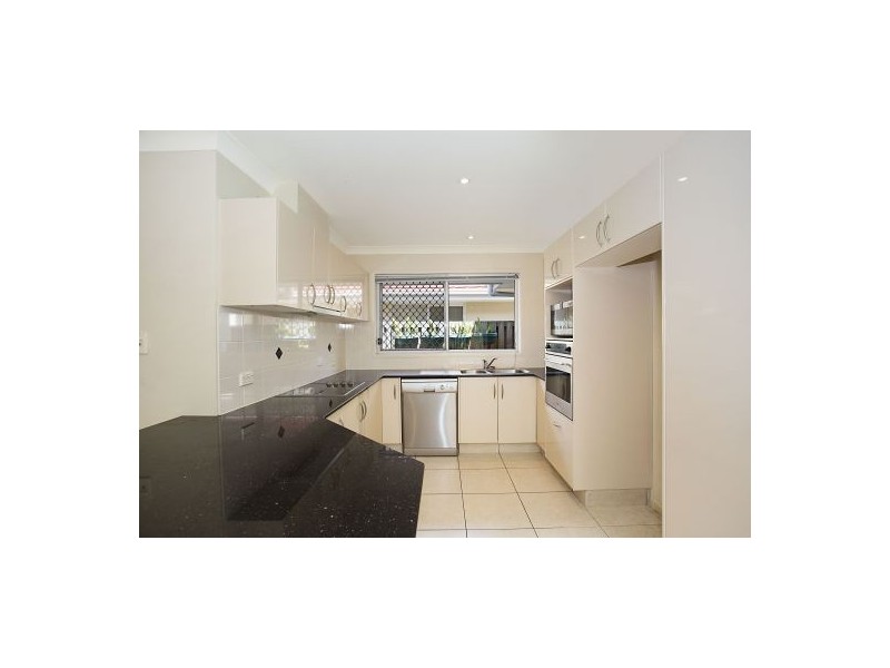 22/11 Eden Court, Nerang QLD 4211