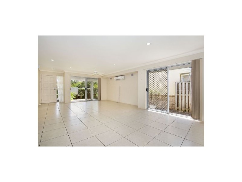 22/11 Eden Court, Nerang QLD 4211