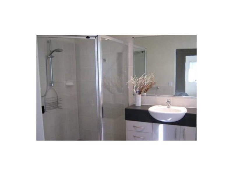 2/39 Bayswater Avenue, Varsity Lakes QLD 4227