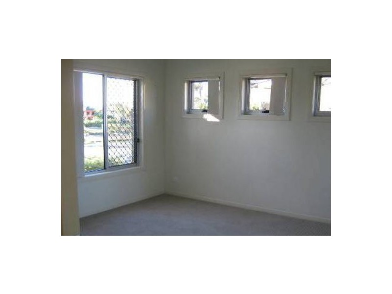 2/39 Bayswater Avenue, Varsity Lakes QLD 4227