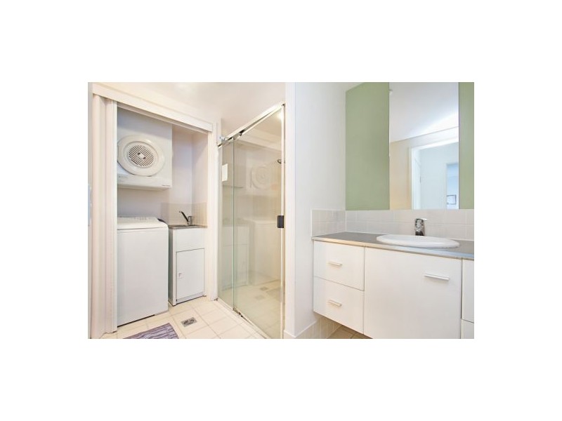 16/1 Arbour Avenue, Robina QLD 4226