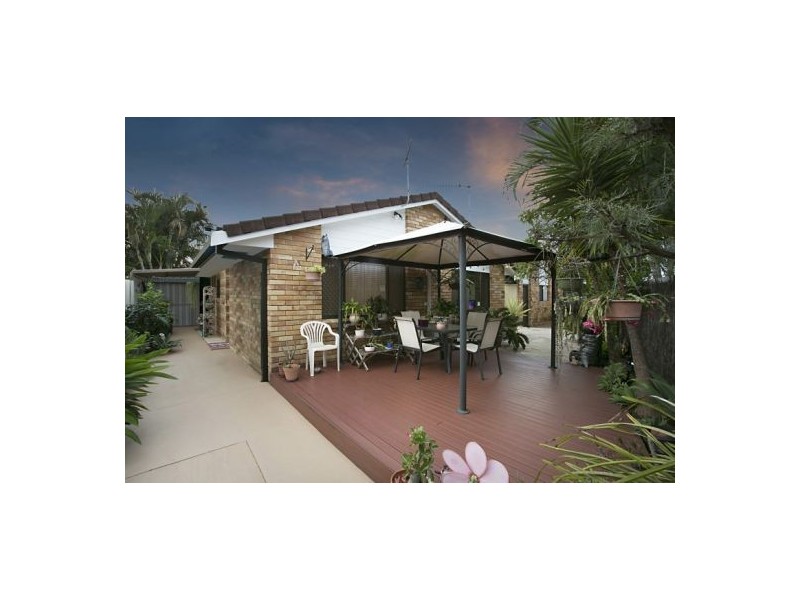 2/28 Wagtail Crt, Burleigh Waters QLD 4220