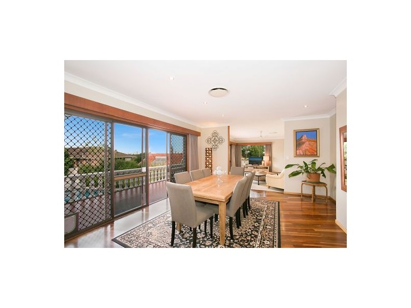 37 Sweetgum Street, Ashmore QLD 4214