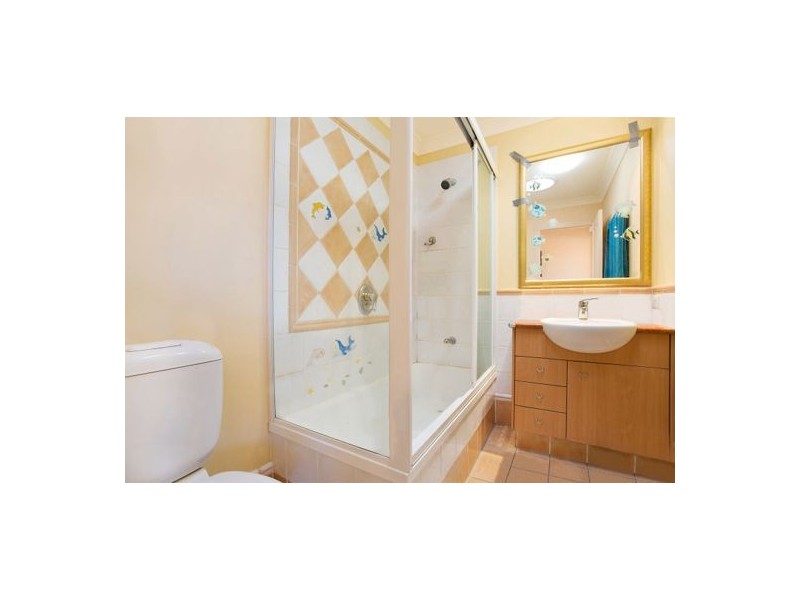 28/206 Cheltenham Dve, Robina QLD 4226