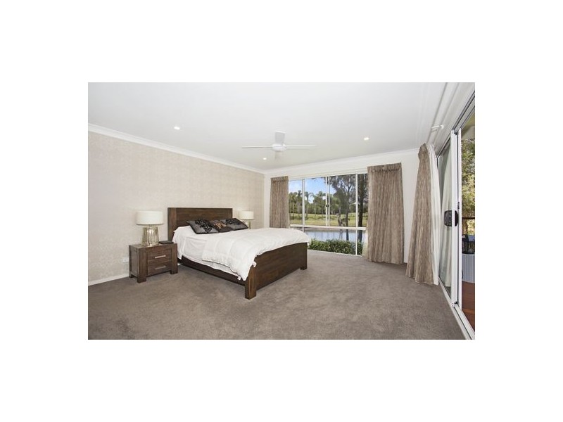 53 Fairway Dve, Clear Island Waters QLD 4226