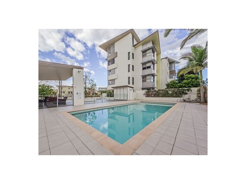 215/60 Riverwalk Avenue, Robina QLD 4226