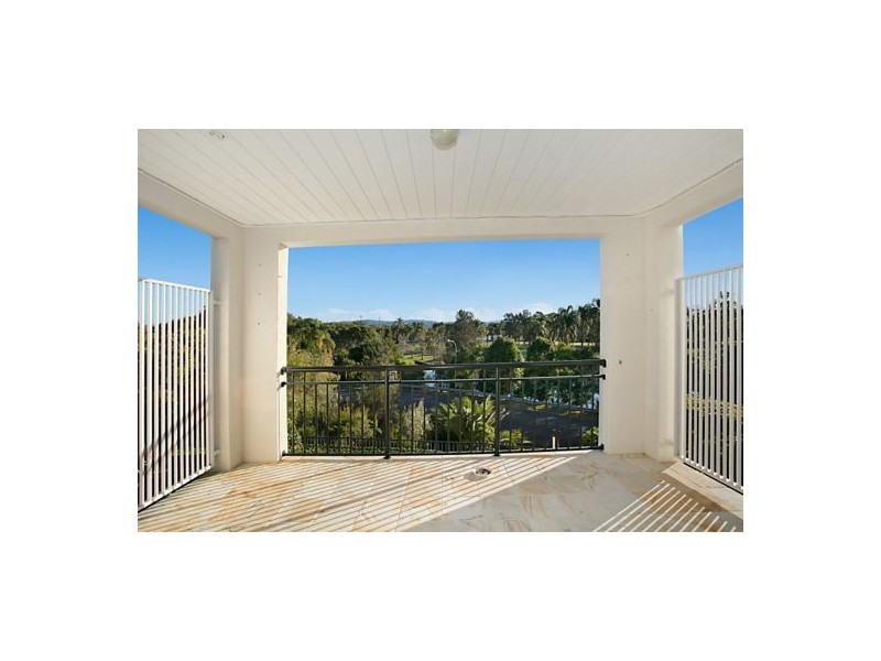 1069/1 The Cove Crescent, Carrara QLD 4211