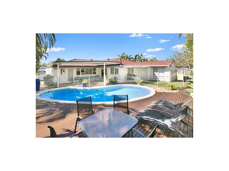 6 Shepton Crescent, Mudgeeraba QLD 4213