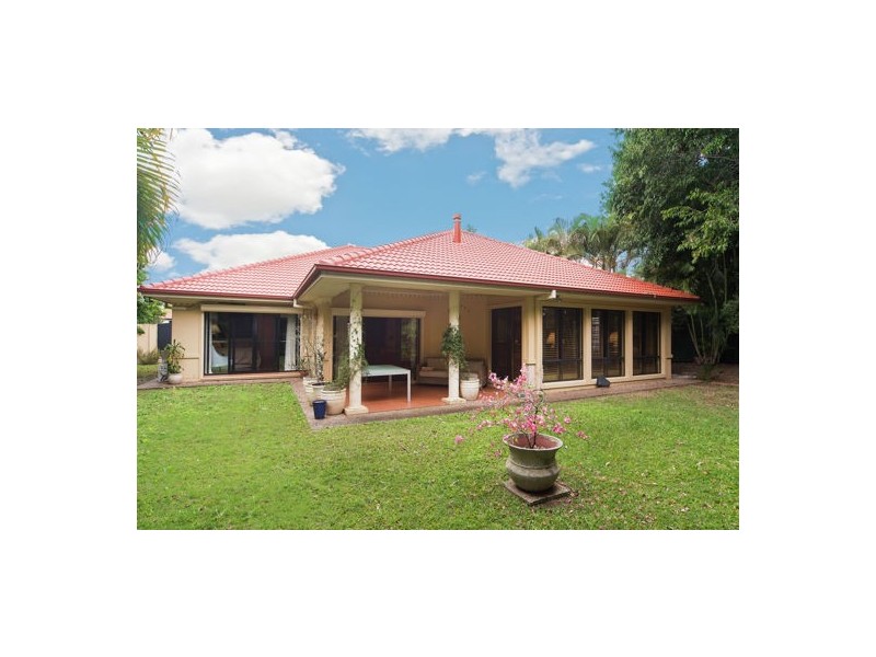 3152 Riverleigh Drive, Hope Island QLD 4212