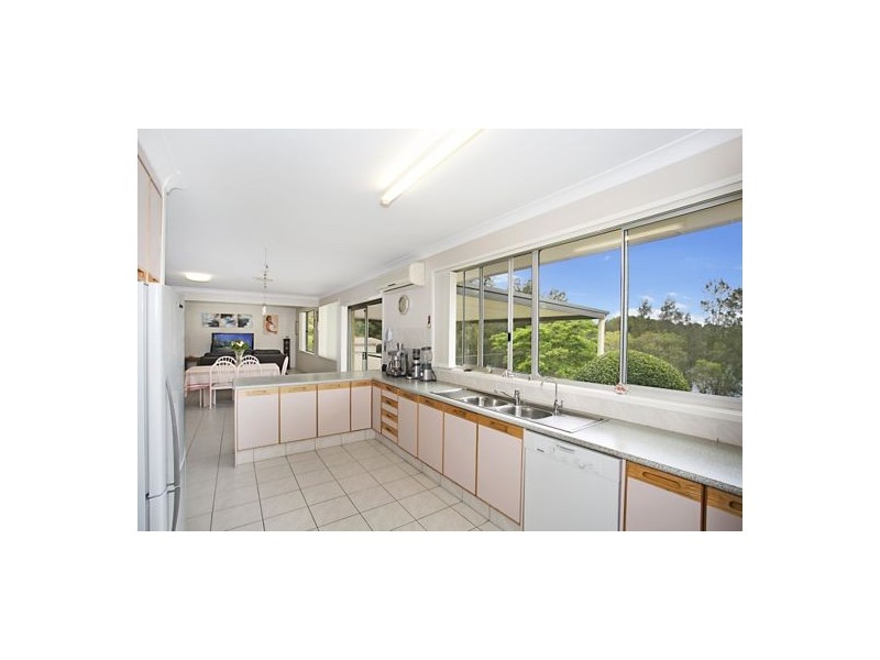 146 Alison Road, Carrara QLD 4211
