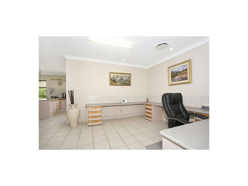 146 Alison Road, Carrara QLD 4211