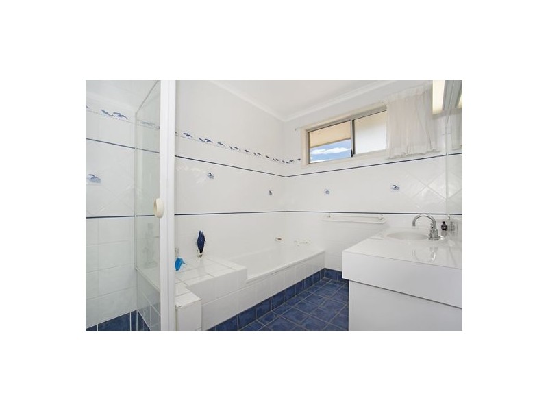 146 Alison Road, Carrara QLD 4211