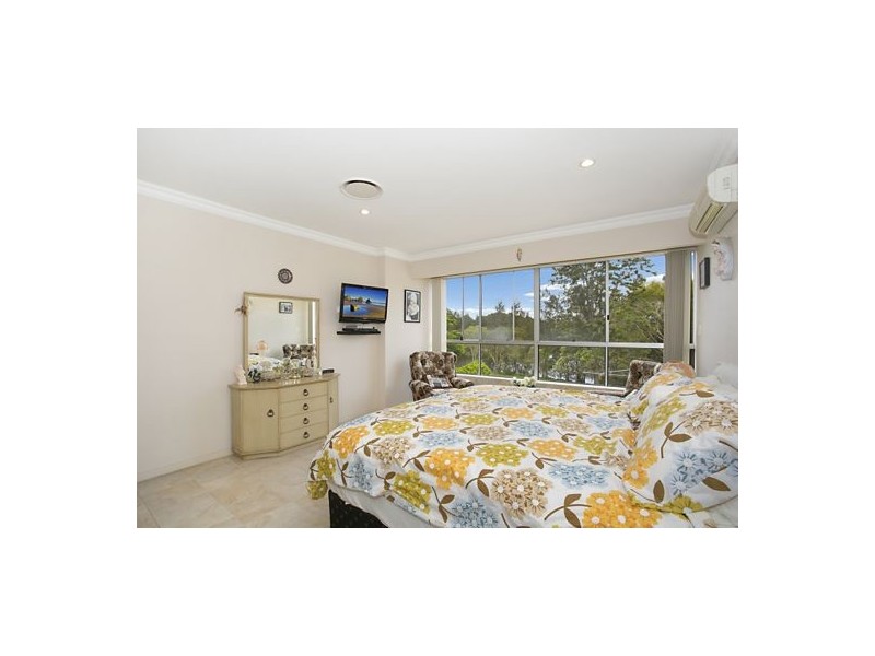 146 Alison Road, Carrara QLD 4211