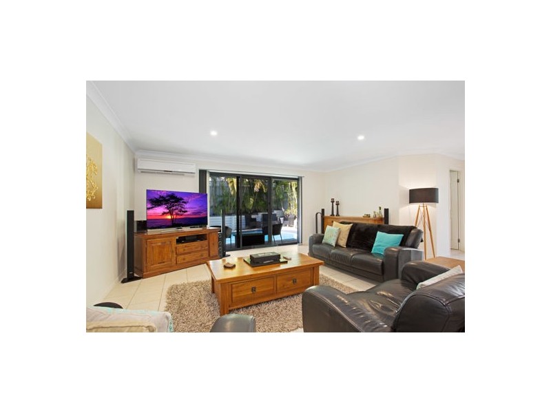 5 Asperia Street, Reedy Creek QLD 4227