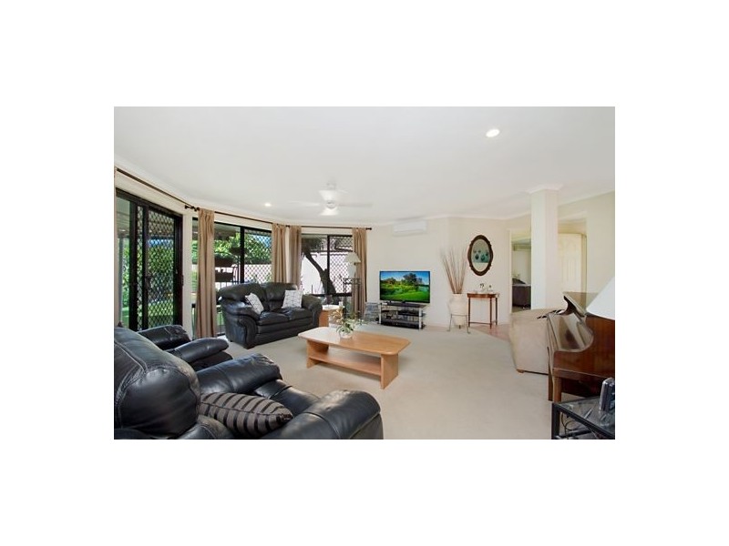 49 Cedarwood Crescent, Robina QLD 4226