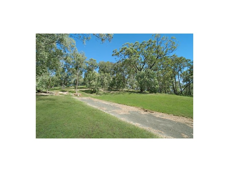 11 Gill Court, Mudgeeraba QLD 4213