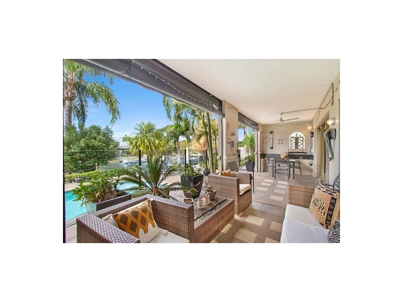 19 Gregory Drive, Carrara QLD 4211