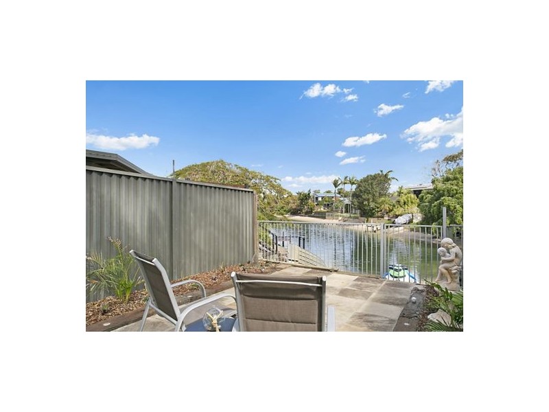 56 T E Peters Dve, Broadbeach Waters QLD 4218
