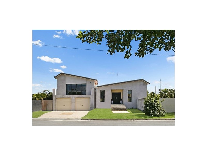 56 T E Peters Dve, Broadbeach Waters QLD 4218