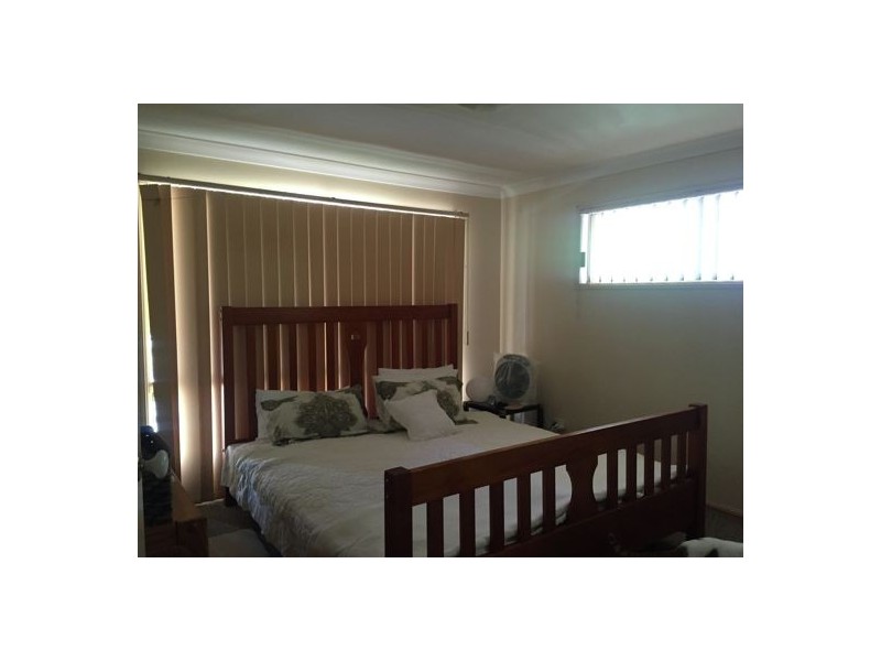 2/19 Eurimbula Court, Paradise Point QLD 4216