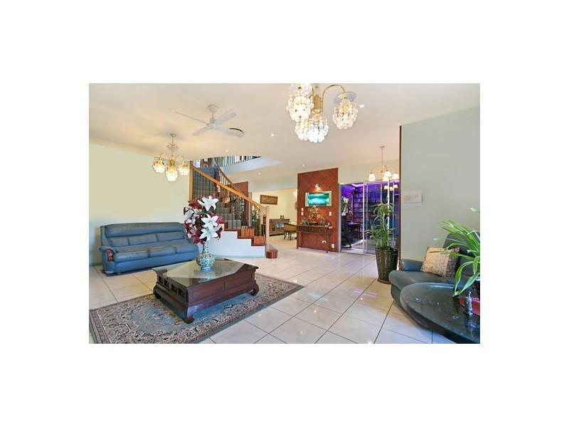 17 Byfield Court, Nerang QLD 4211