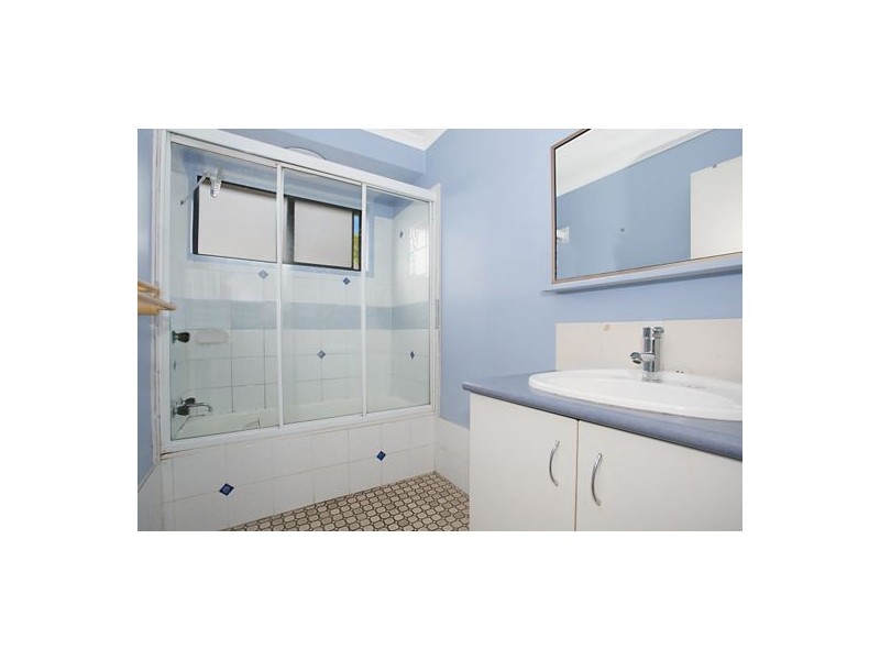 2 Ancona Street, Carrara QLD 4211