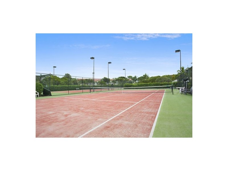 Villa 4 Portsmouth 125 Santa Cruz Boulevard, Clear Island Waters QLD 4226