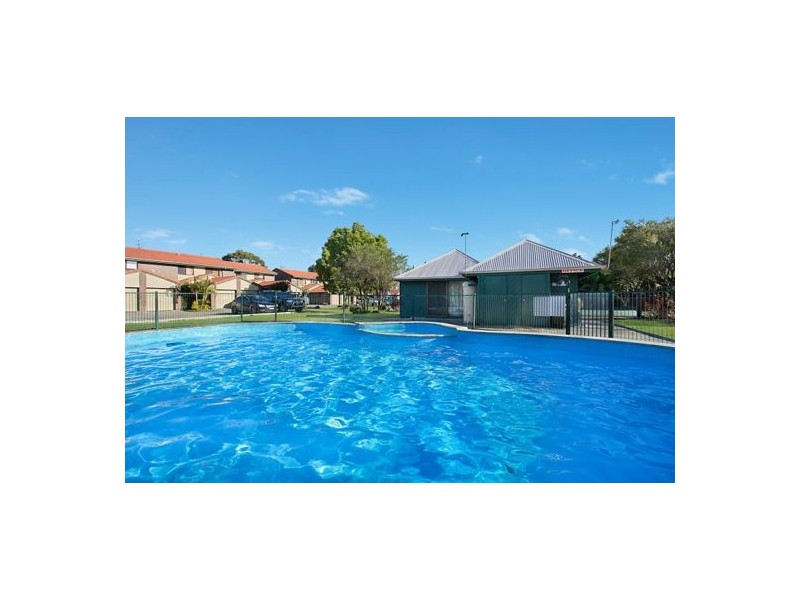 17/5 Galeen Drive, Burleigh Waters QLD 4220