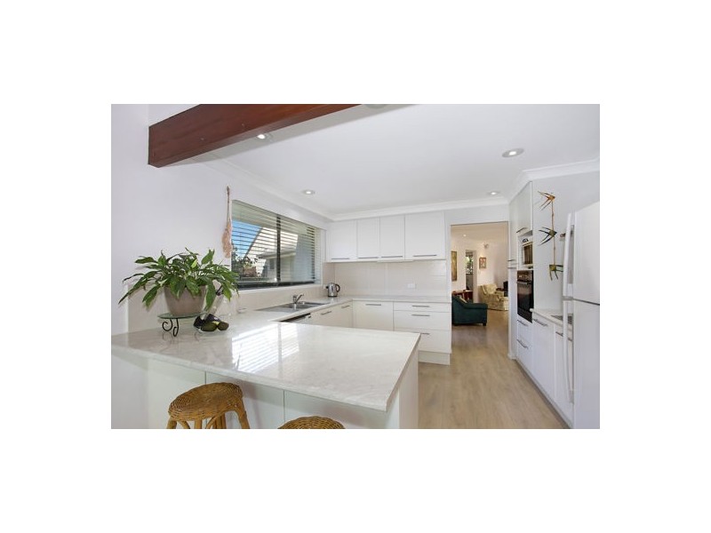 351 Rio Vista Boulevard, Mermaid Waters QLD 4218