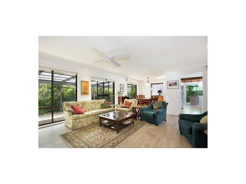 351 Rio Vista Boulevard, Mermaid Waters QLD 4218