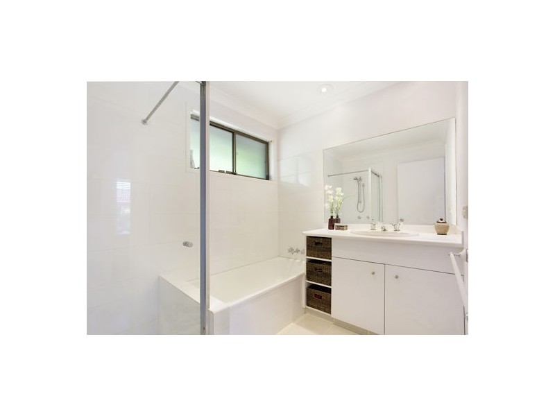 351 Rio Vista Boulevard, Mermaid Waters QLD 4218